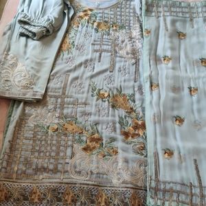 Pakistani indian shalwar kameez suit